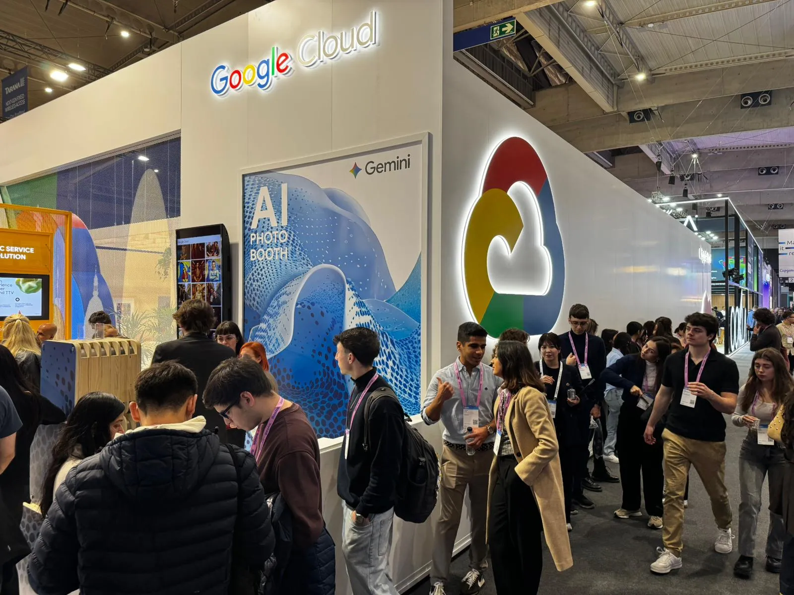 AI Videobooth booth interface and printed results